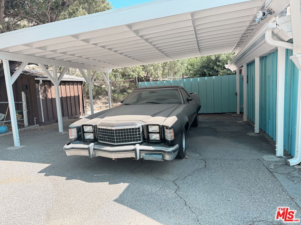 10517 Vail Drive, Sunland, CA 91040