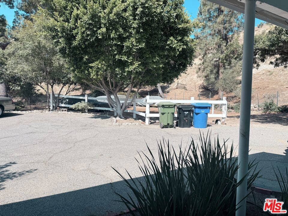 10517 Vail Drive, Sunland, CA 91040