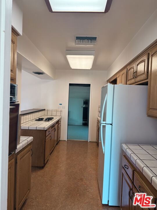 10517 Vail Drive, Sunland, CA 91040