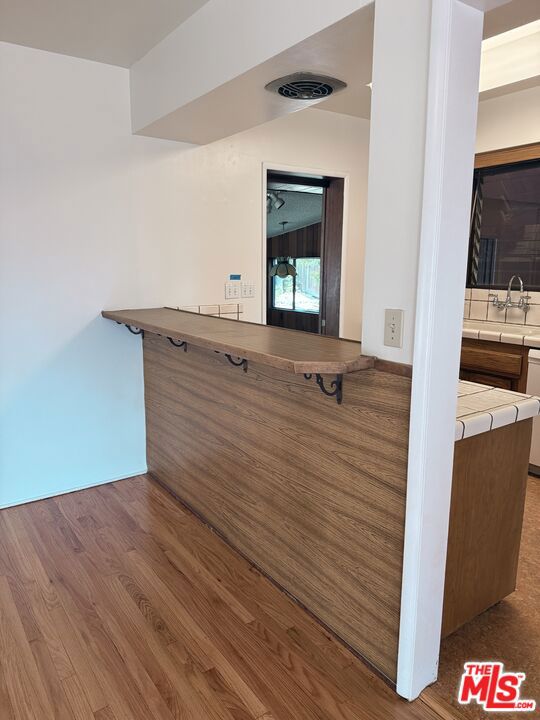 10517 Vail Drive, Sunland, CA 91040