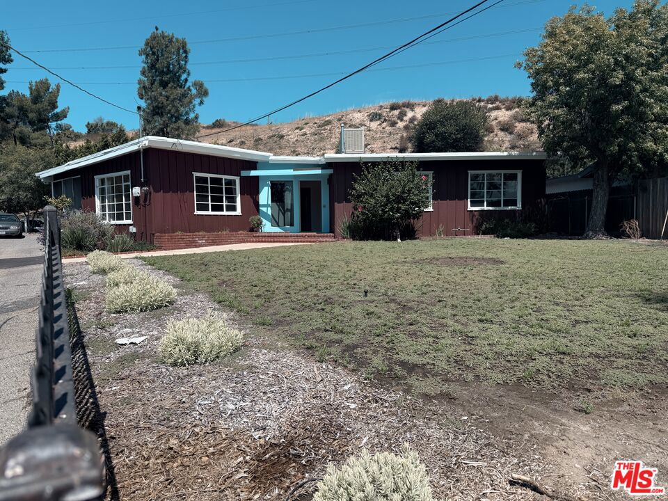 10517 Vail Drive, Sunland, CA 91040