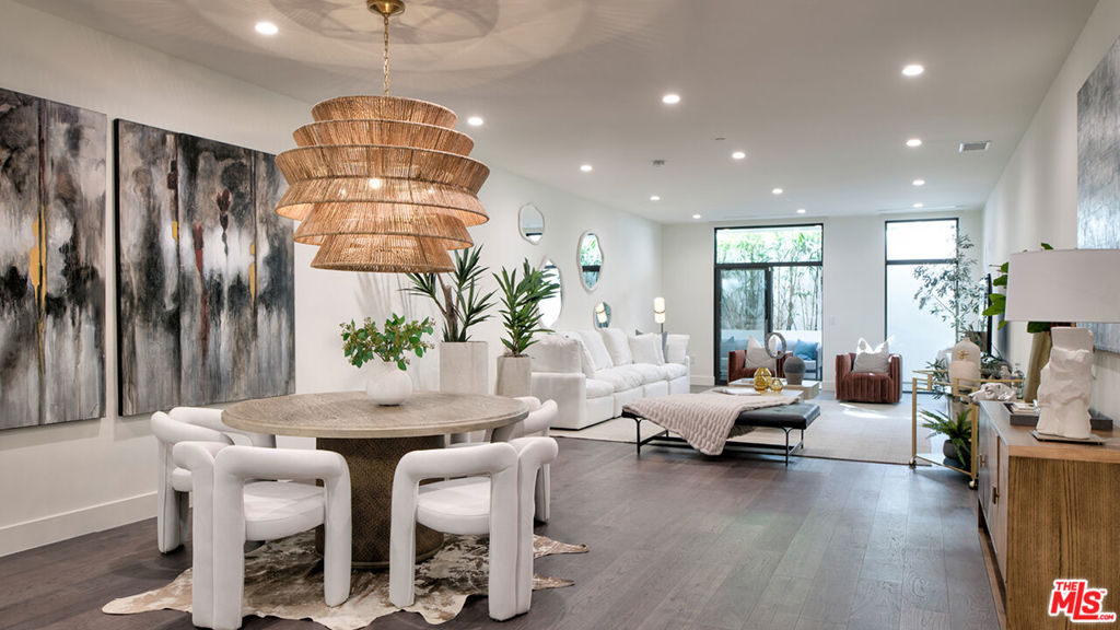 425 N Palm Drive, #102, Beverly Hills, CA 90210