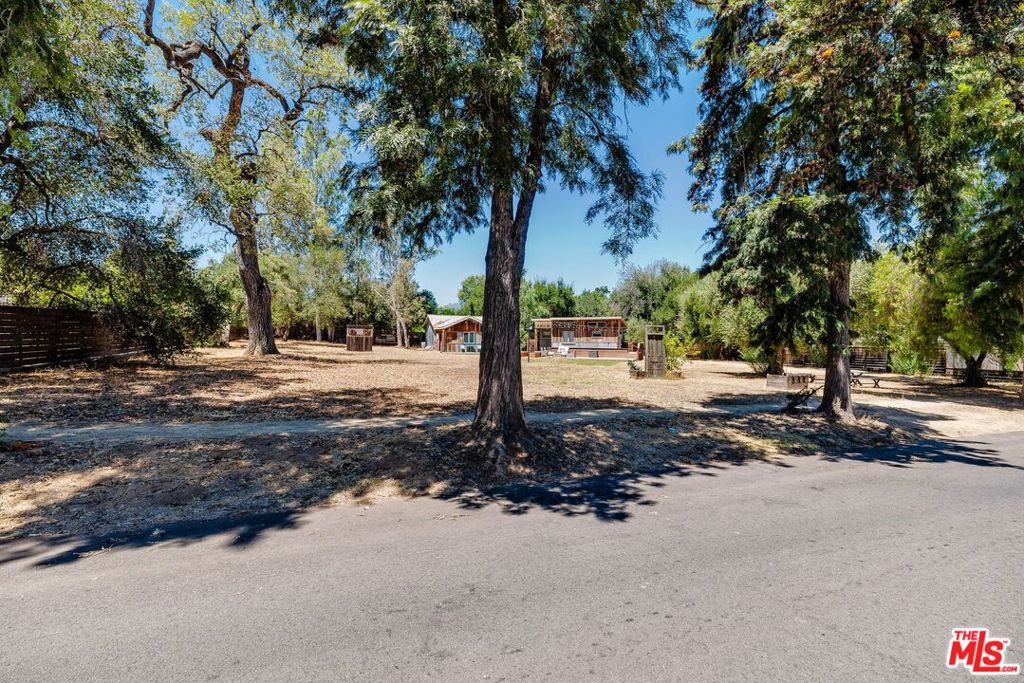 305 S Ventura Street, Ojai, CA 93023