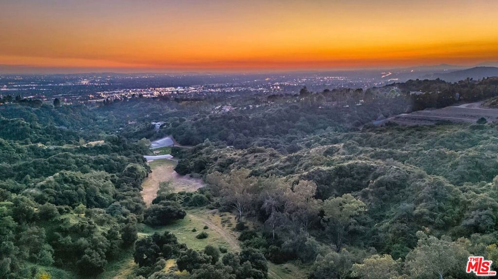 888 Bradbury Estates Road, Bradbury, CA 91008
