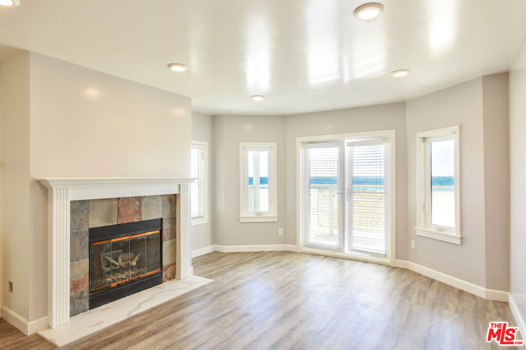 1836 The Strand, Hermosa Beach, CA 90254