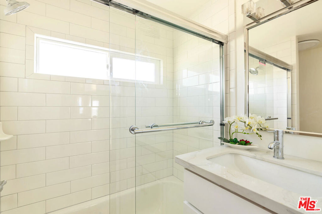 1836 The Strand, Hermosa Beach, CA 90254