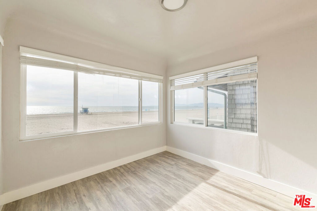 1836 The Strand, Hermosa Beach, CA 90254