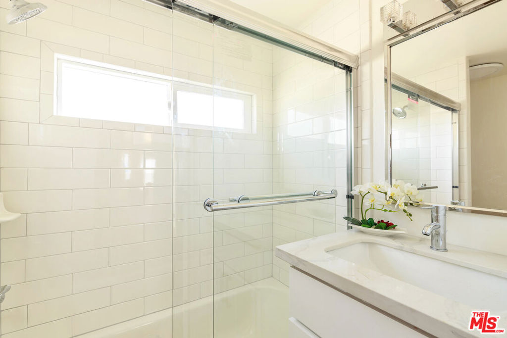 1836 The Strand, Hermosa Beach, CA 90254