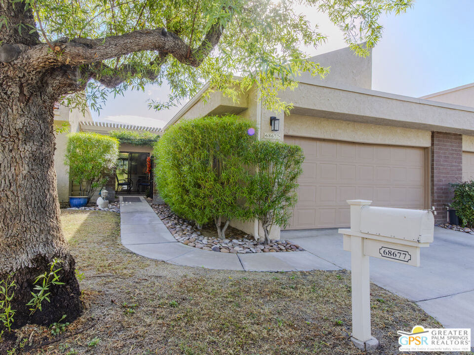 68677 Calle Mancha, Cathedral City, CA 92234