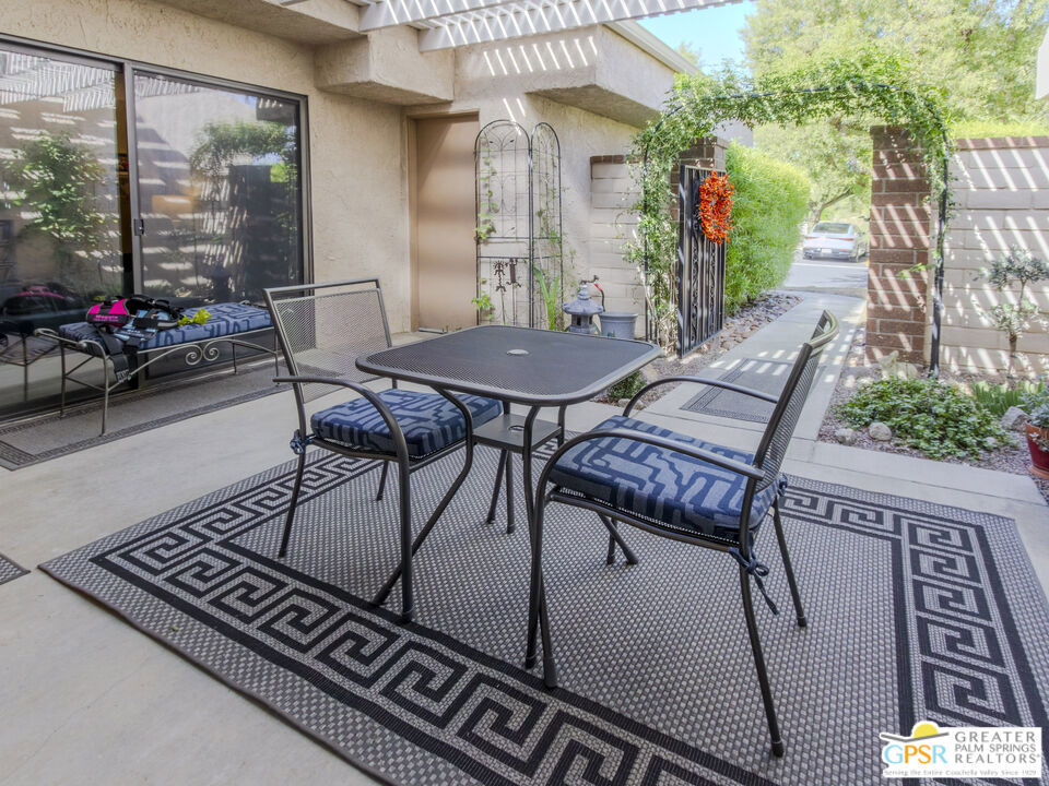 68677 Calle Mancha, Cathedral City, CA 92234