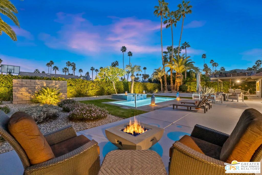 1244 S San Mateo Drive, Palm Springs, CA 92264
