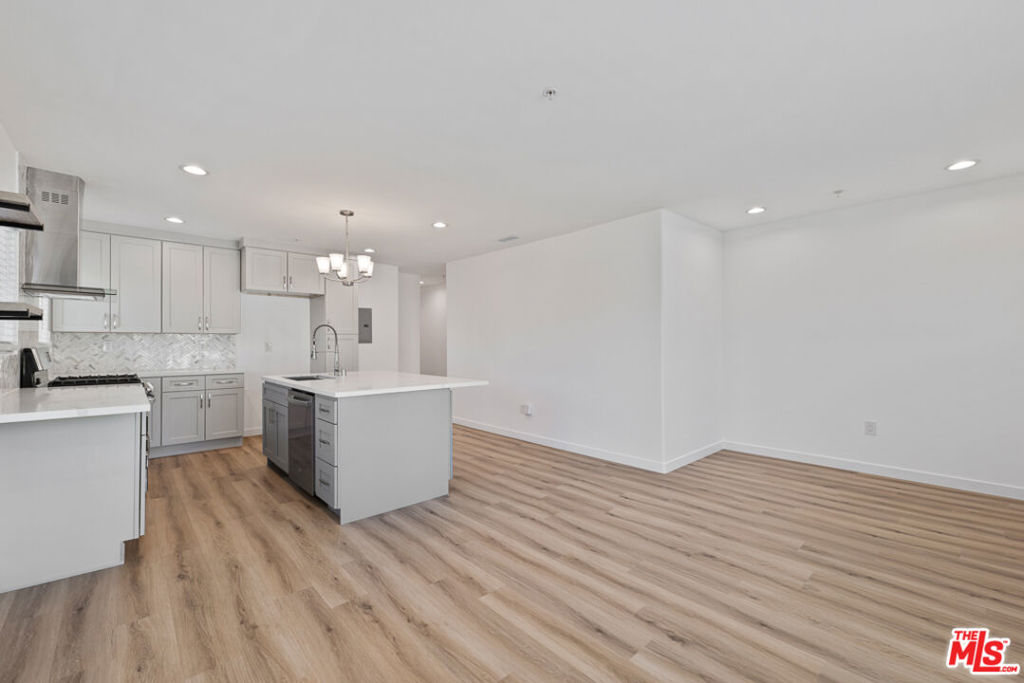 10 N Primrose Avenue, #C, Alhambra, CA 91801