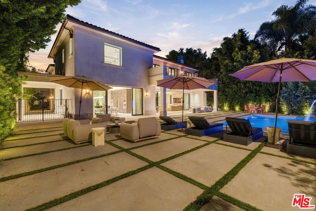 509 N Elm Drive, Beverly Hills, CA 90210