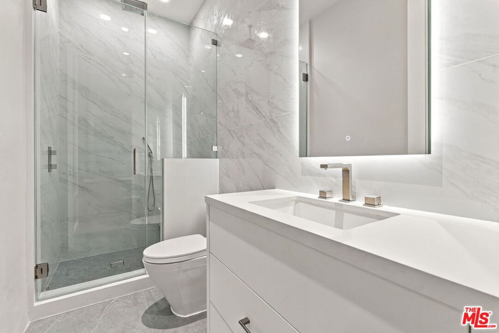 509 N Elm Drive, Beverly Hills, CA 90210