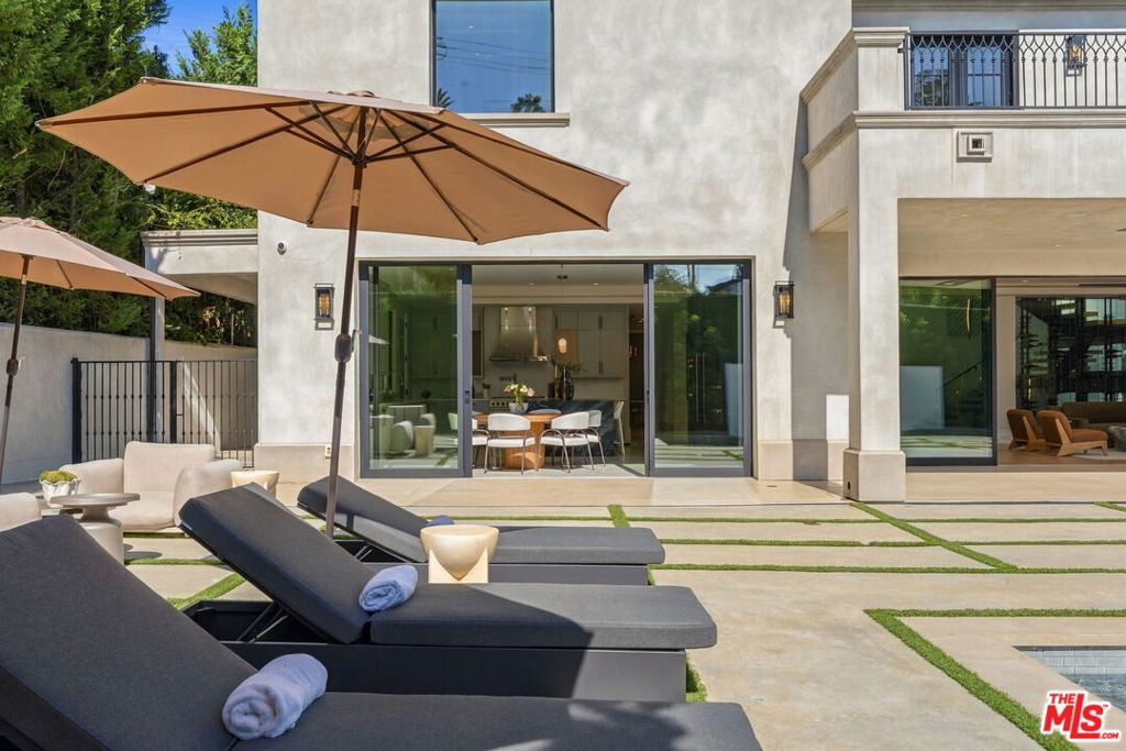 509 N Elm Drive, Beverly Hills, CA 90210