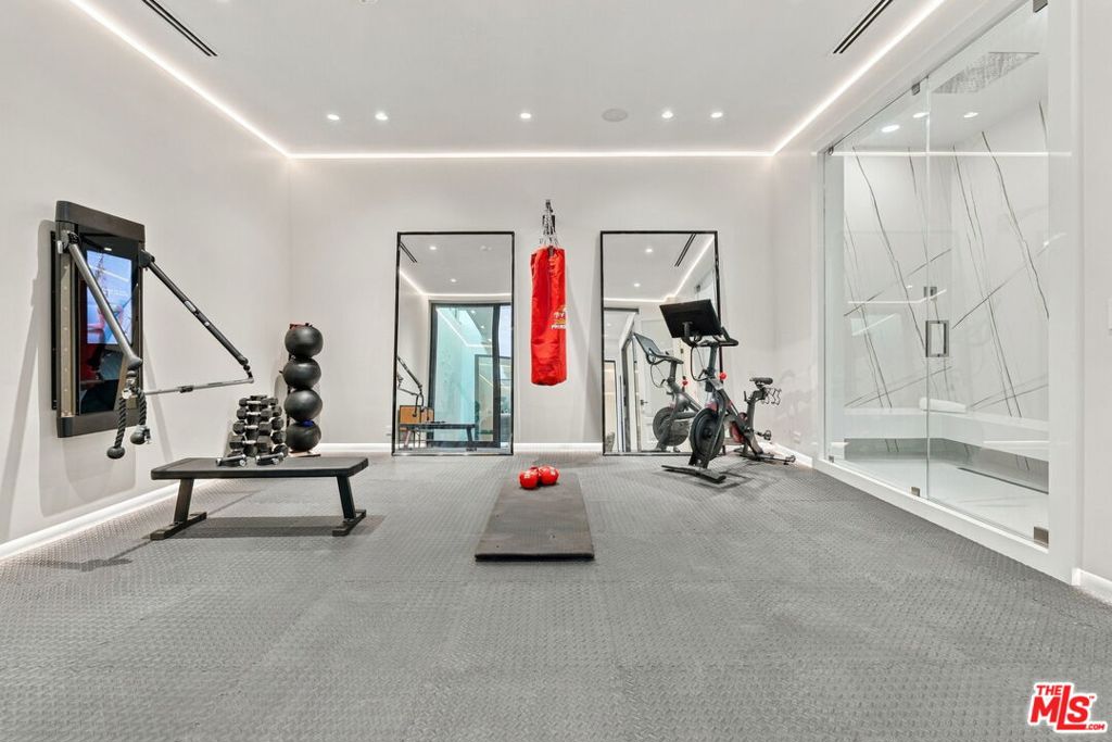 509 N Elm Drive, Beverly Hills, CA 90210