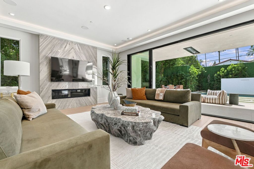 509 N Elm Drive, Beverly Hills, CA 90210