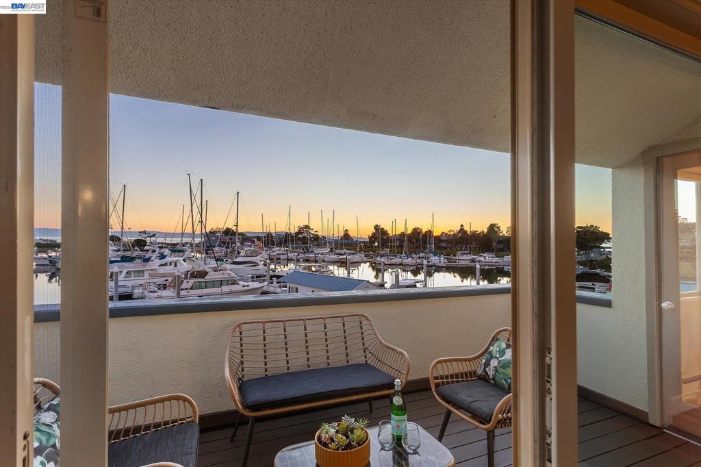 460 Cola Ballena, #D, Alameda, CA 94501