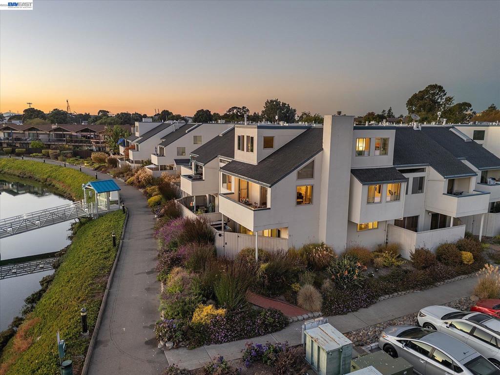 460 Cola Ballena, #D, Alameda, CA 94501