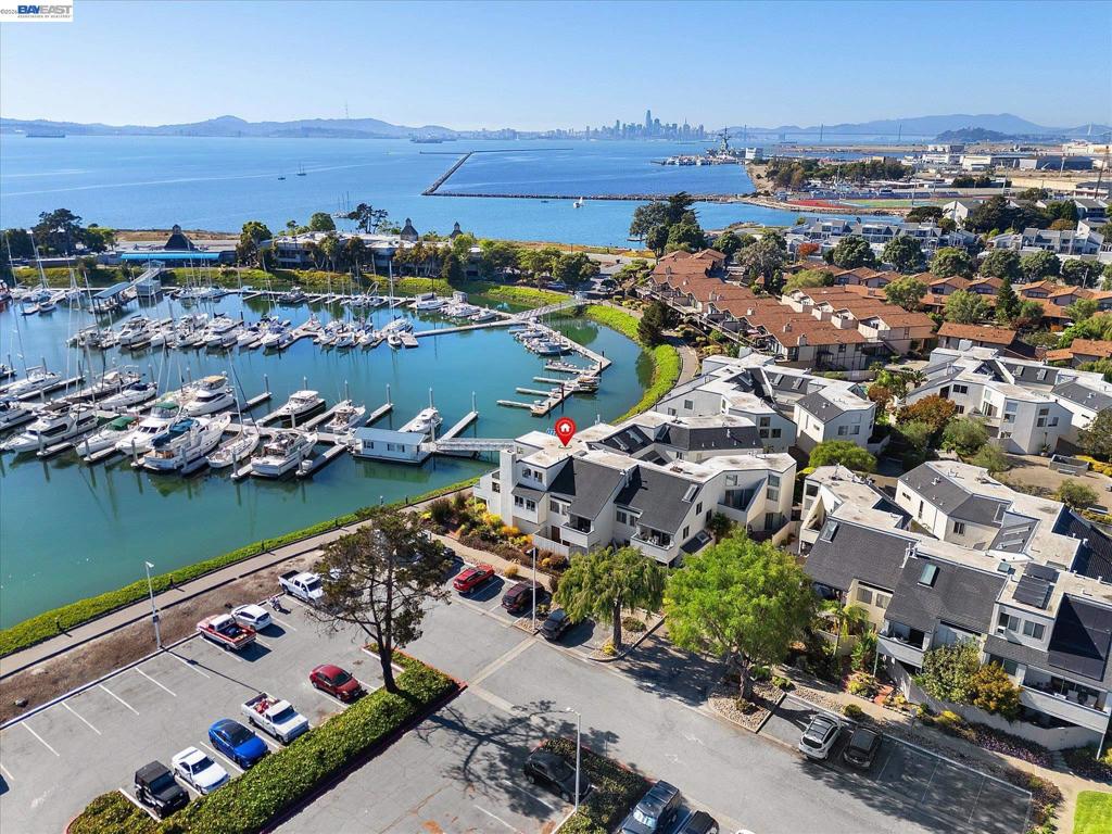 460 Cola Ballena, #D, Alameda, CA 94501
