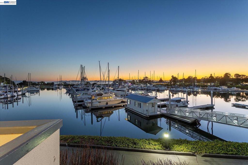 460 Cola Ballena, #D, Alameda, CA 94501