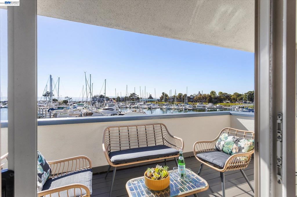 460 Cola Ballena, #D, Alameda, CA 94501