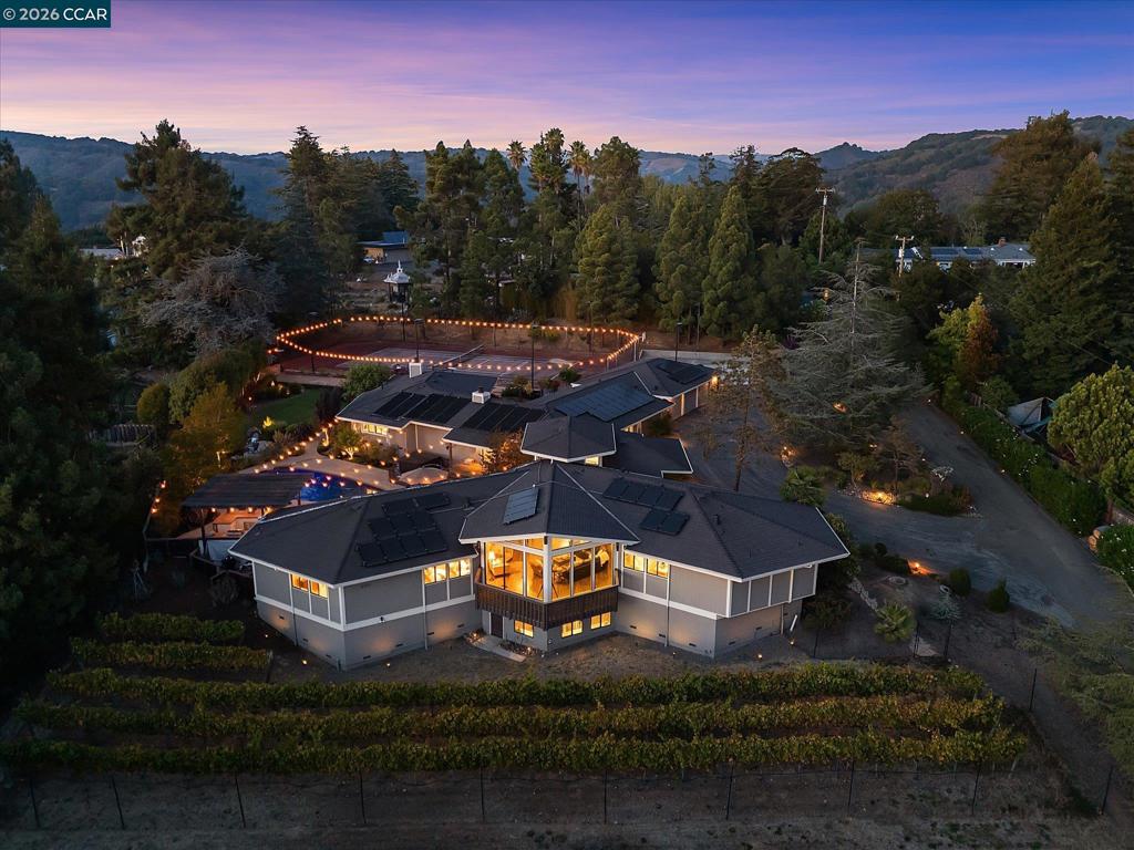 4572 Ewing Rd, Castro Valley, CA 94546