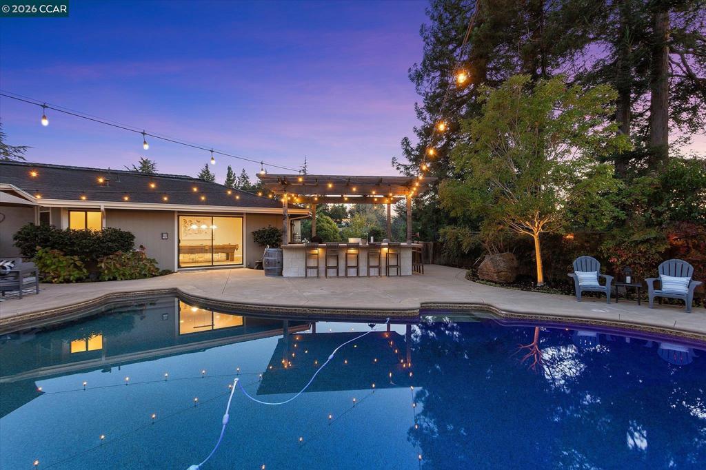 4572 Ewing Rd, Castro Valley, CA 94546
