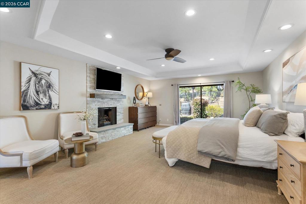 4572 Ewing Rd, Castro Valley, CA 94546