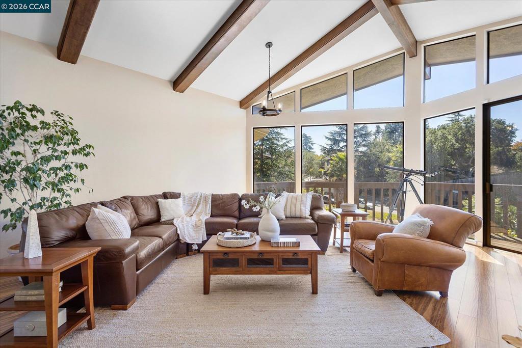 4572 Ewing Rd, Castro Valley, CA 94546