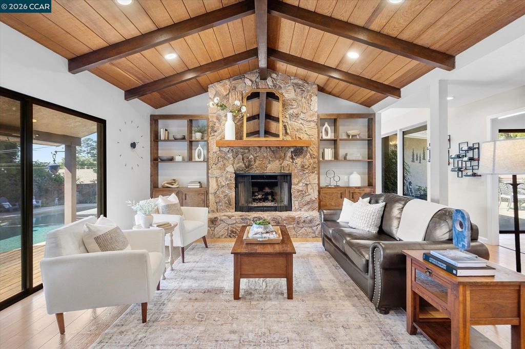 4572 Ewing Rd, Castro Valley, CA 94546