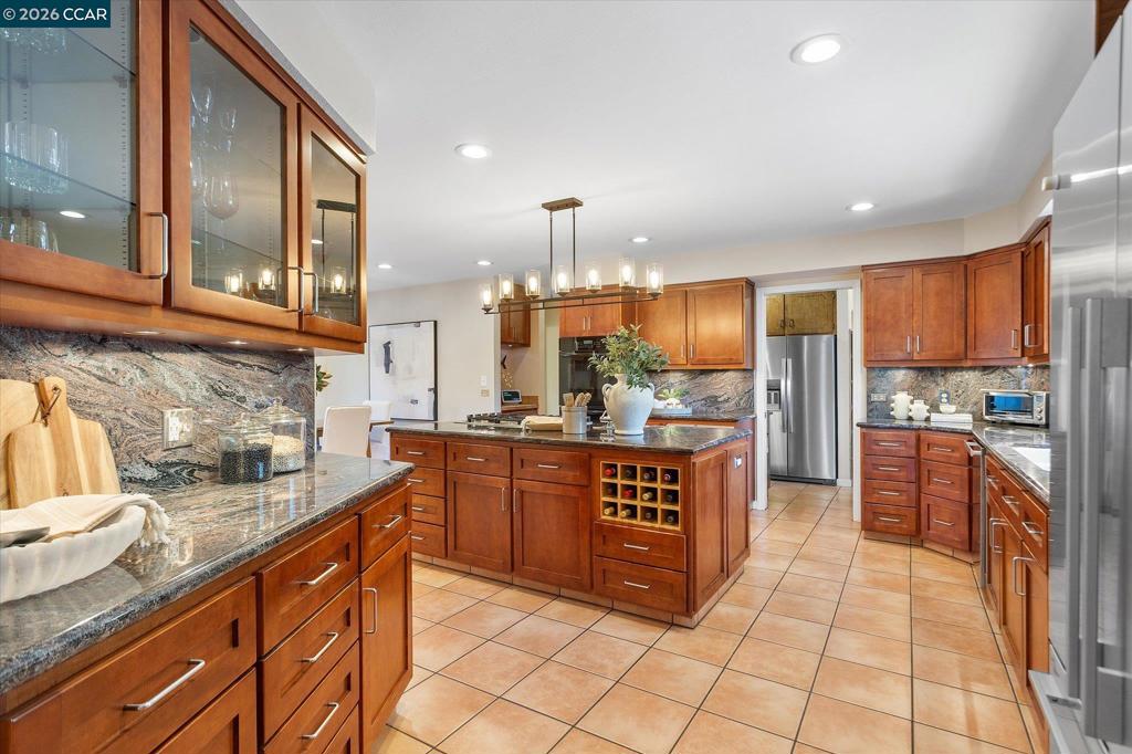 4572 Ewing Rd, Castro Valley, CA 94546