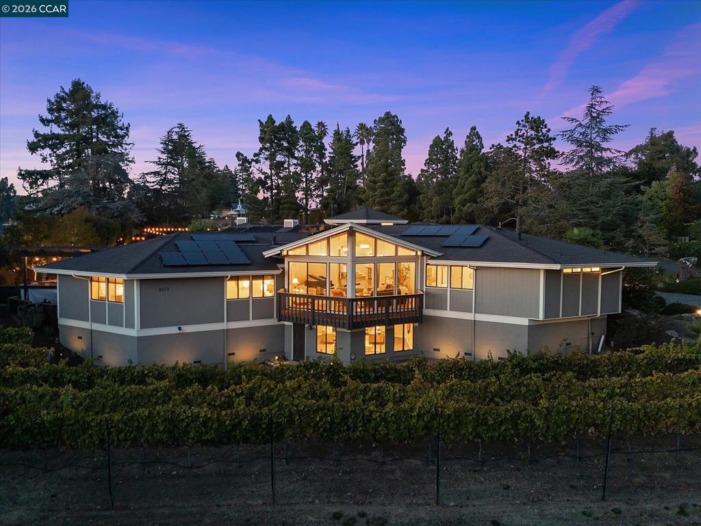 4572 Ewing Rd, Castro Valley, CA 94546