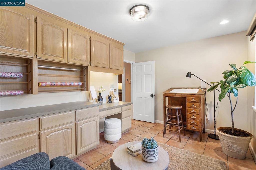 4572 Ewing Rd, Castro Valley, CA 94546
