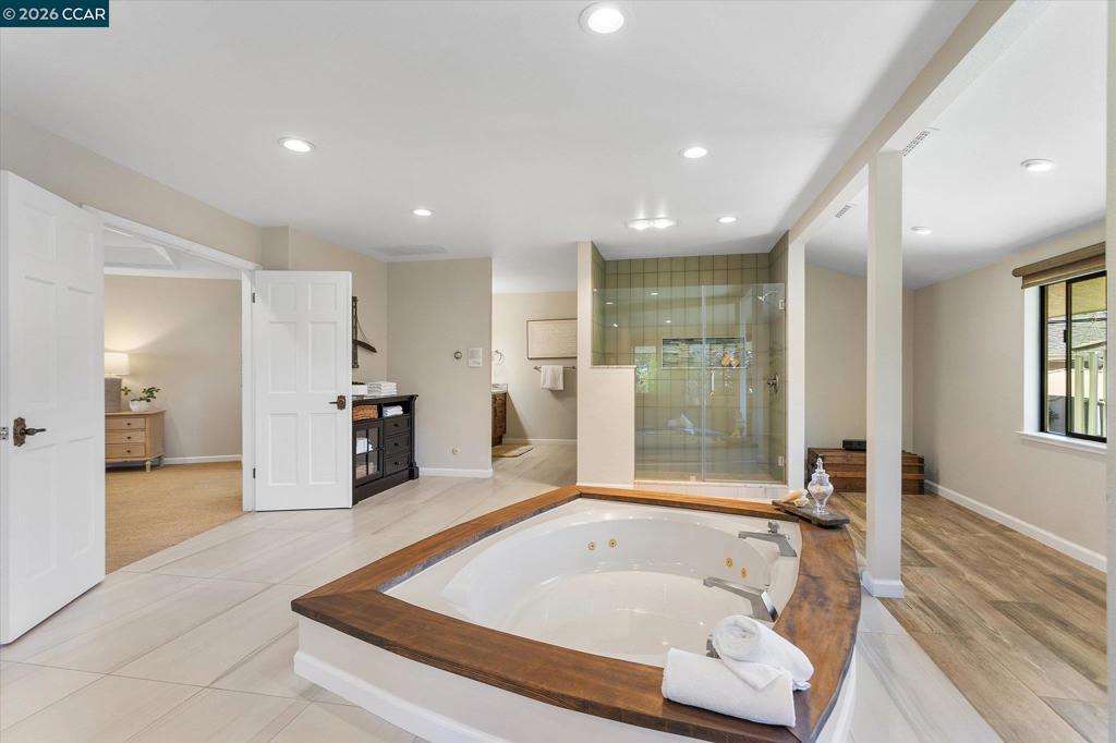 4572 Ewing Rd, Castro Valley, CA 94546