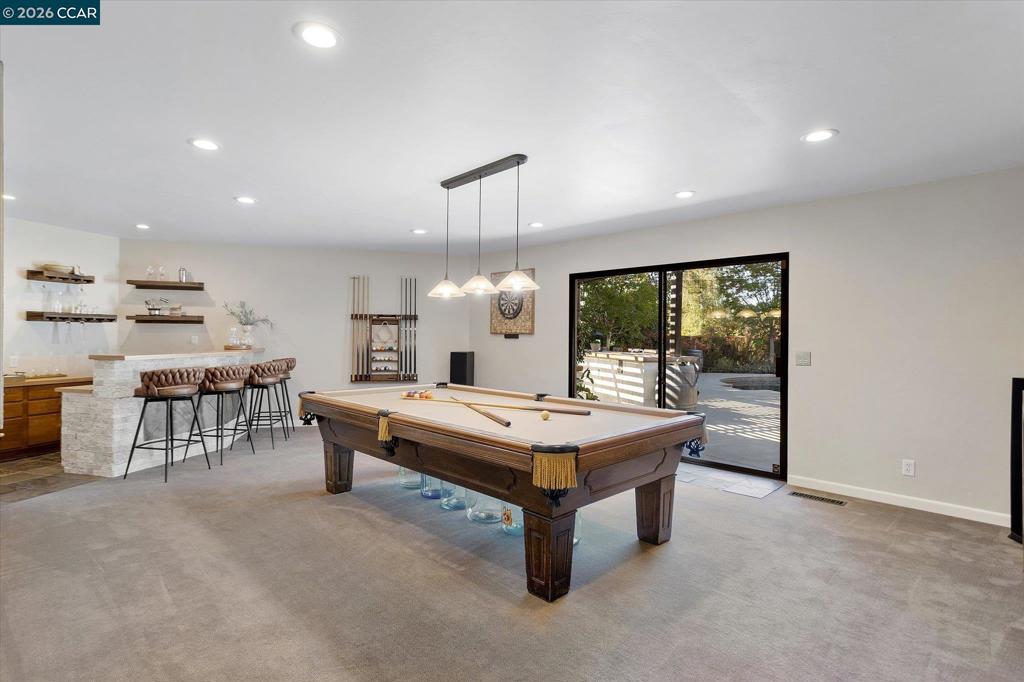 4572 Ewing Rd, Castro Valley, CA 94546