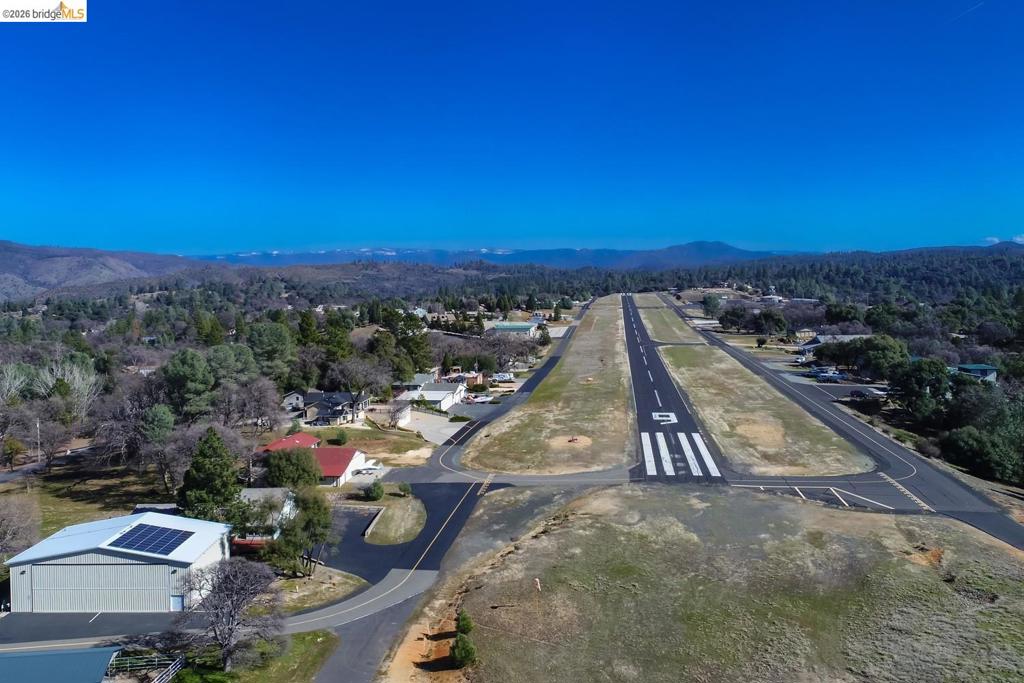 19991 Pine Mountain Dr., Groveland, CA 95321