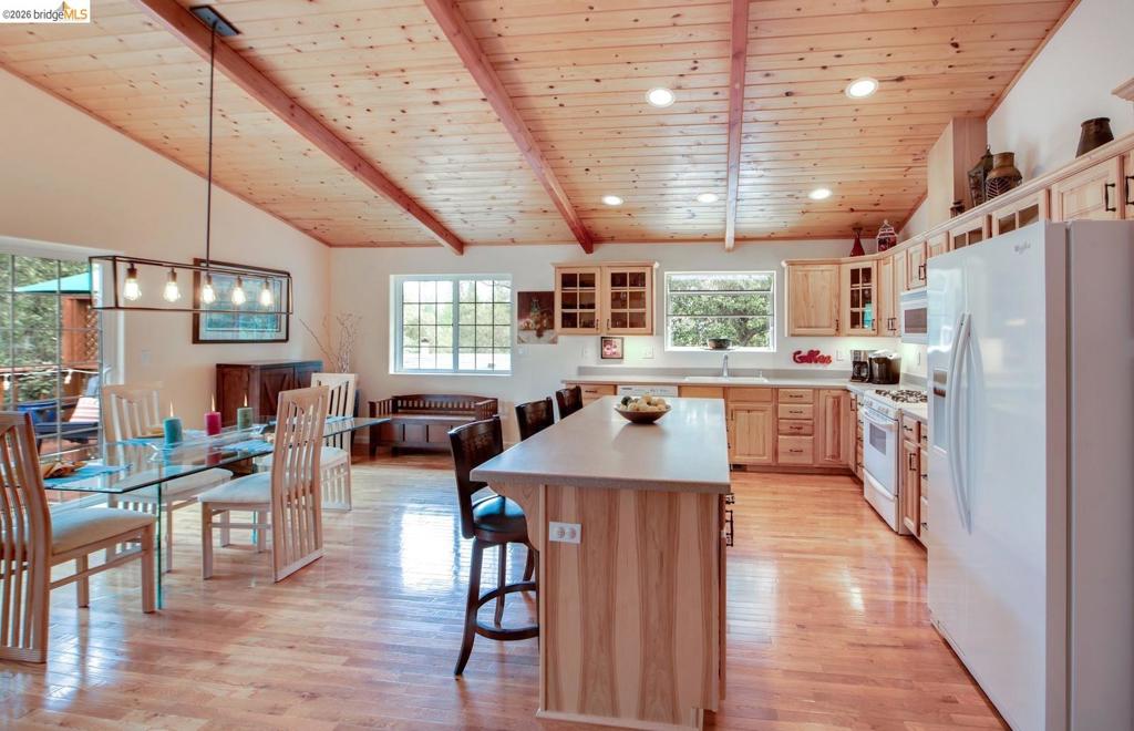 19991 Pine Mountain Dr., Groveland, CA 95321
