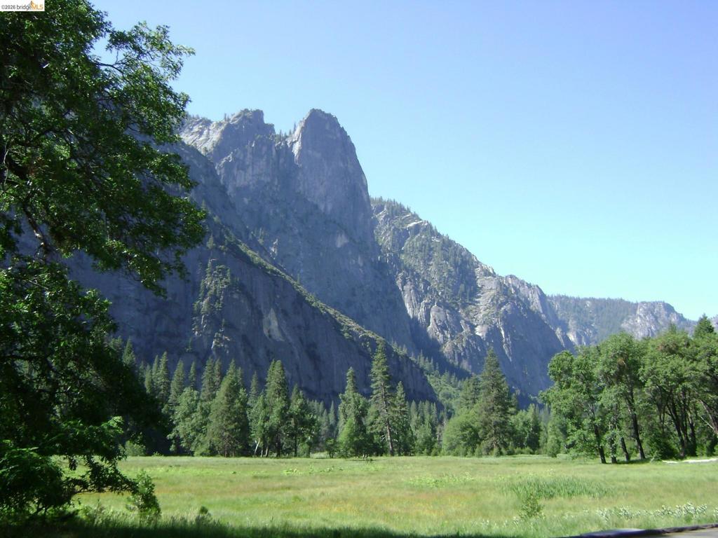 19991 Pine Mountain Dr., Groveland, CA 95321