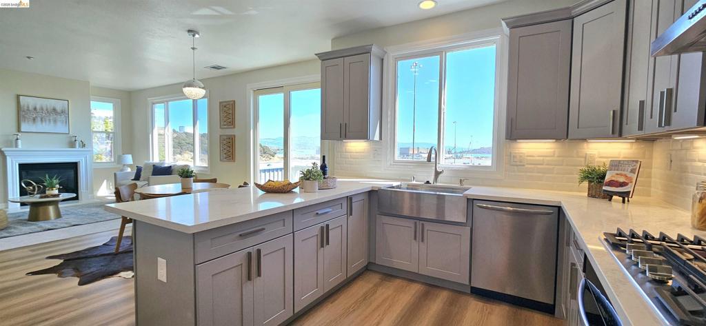 516 Seacliff Pl, Richmond, CA 94801