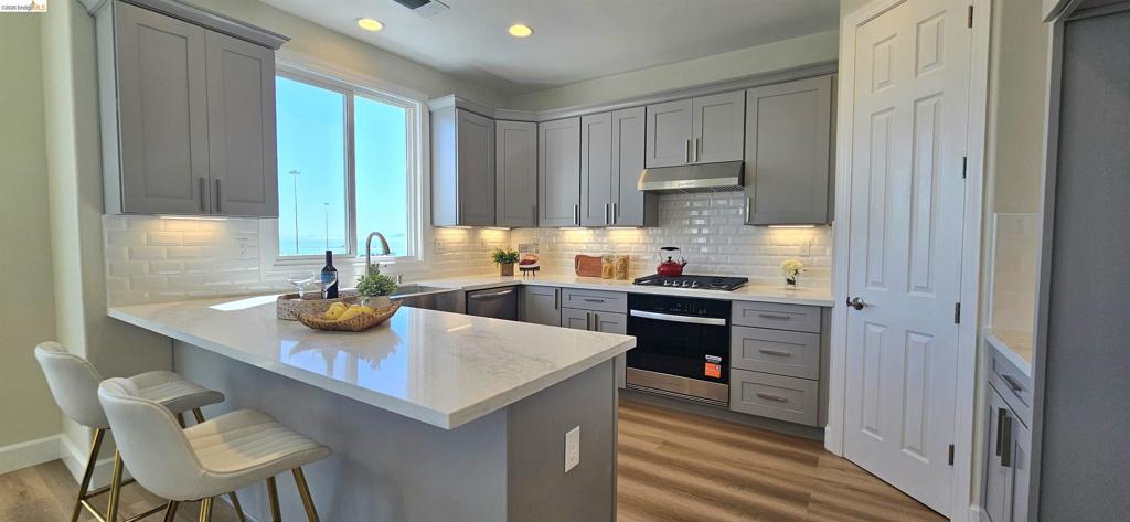 516 Seacliff Pl, Richmond, CA 94801