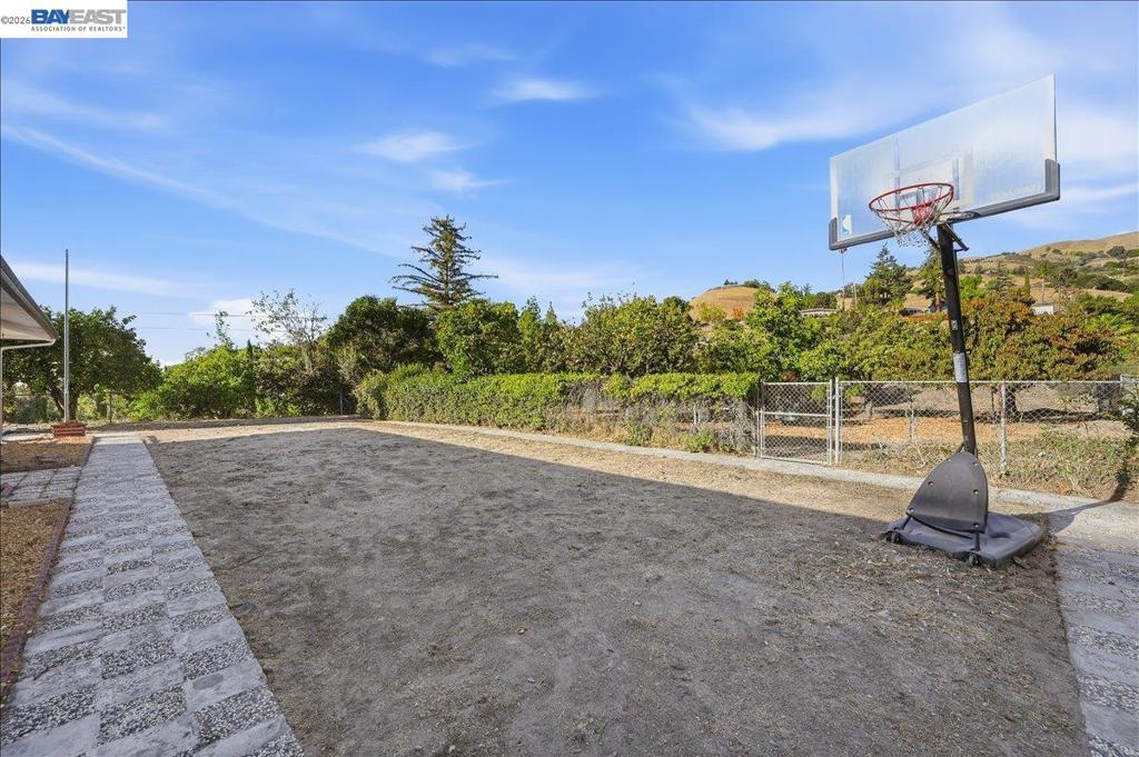 15159 Garcal Dr, San Jose, CA 95127