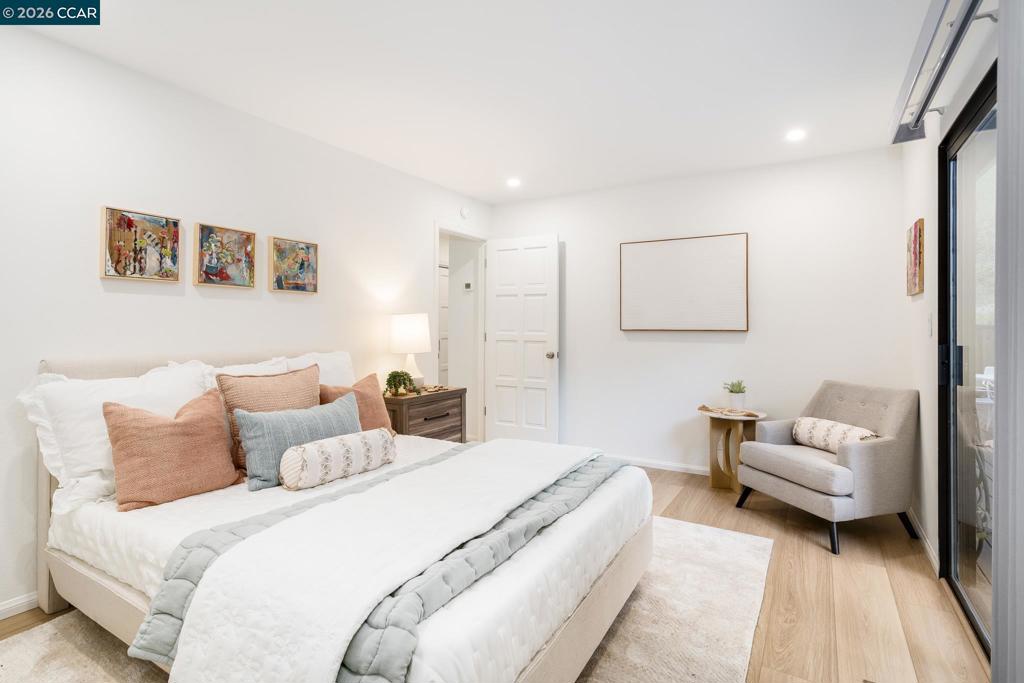 900 Augusta Dr, Moraga, CA 94556