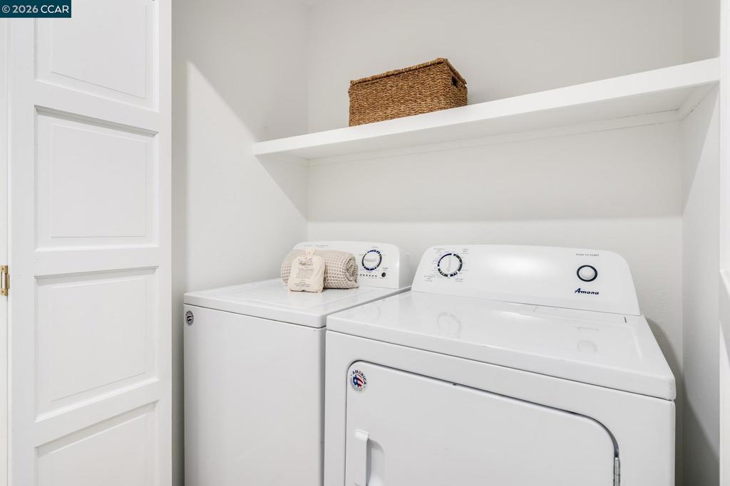 900 Augusta Dr, Moraga, CA 94556