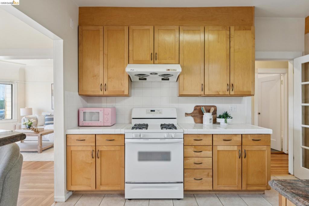 715 17Th Ave, San Francisco, CA 94121