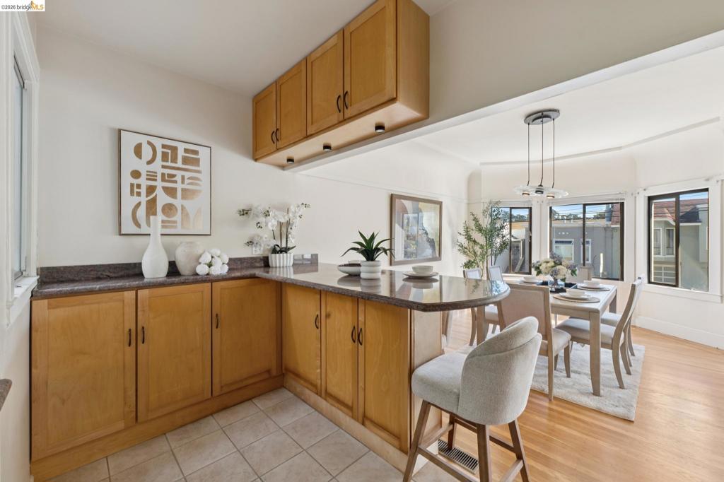 Breakfast Bar