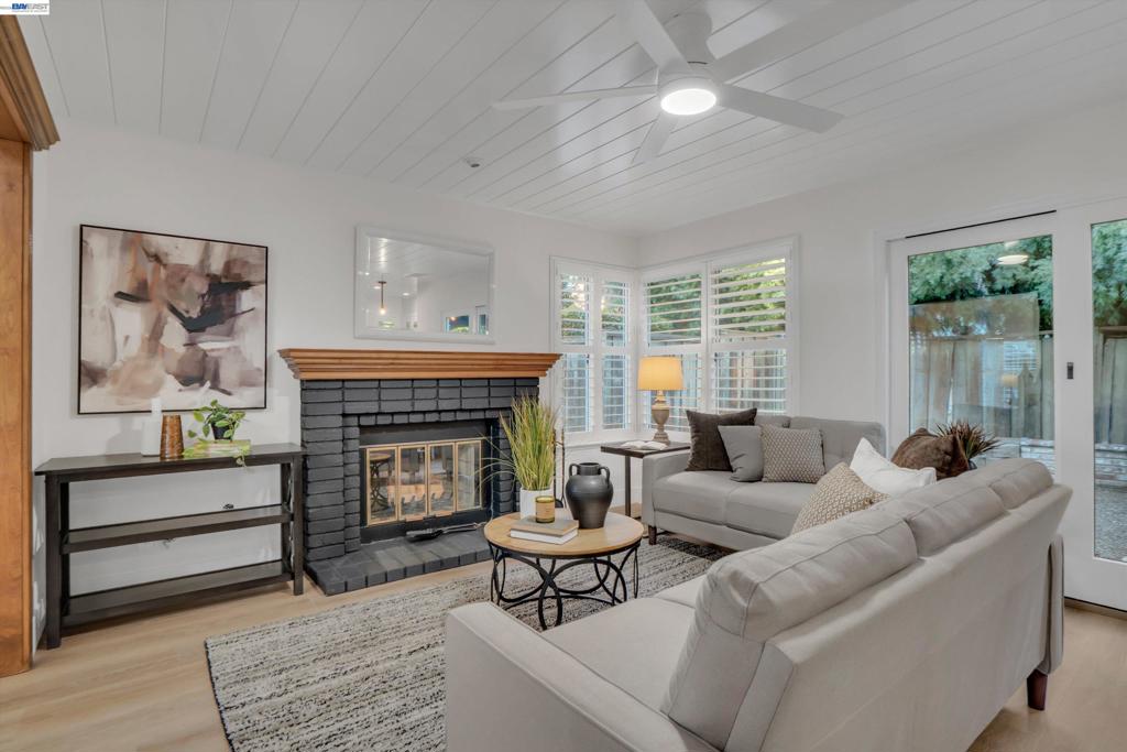 3520 Centennial Dr, Antioch, CA 94509