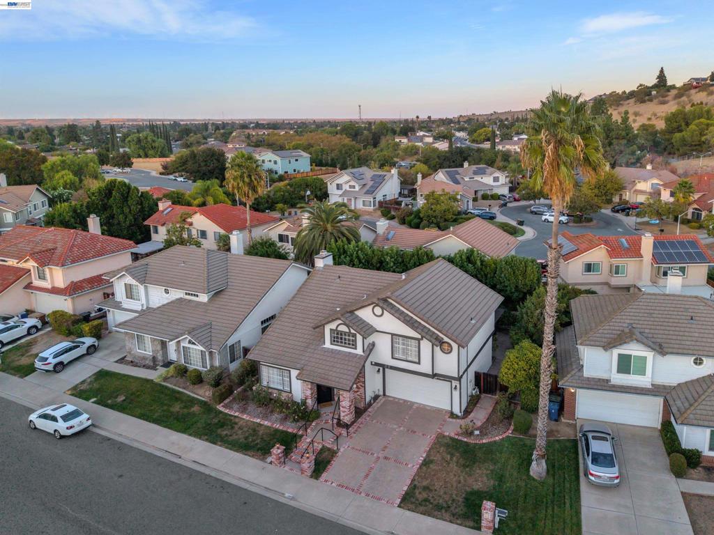 3520 Centennial Dr, Antioch, CA 94509