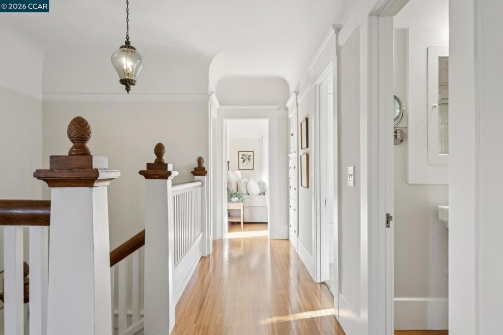 540 Boulevard Way, Piedmont, CA 94610