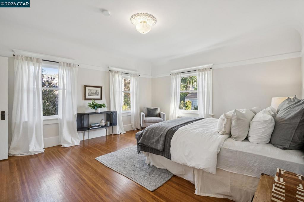 540 Boulevard Way, Piedmont, CA 94610